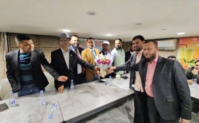 রিয়াদে বিশিষ্ট ব্যবসায়ী আনোয়ার হোসেন  চৌধুরী  সংবর্ধিত