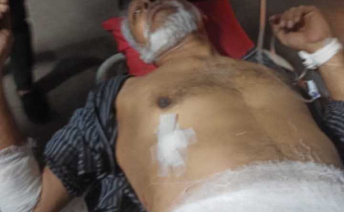 ফতুল্লায় ব্যবসায়ীকে লক্ষ্য করে ৪ রাউন্ড গুলি  ছুড়েন  দুর্বৃত্তরা