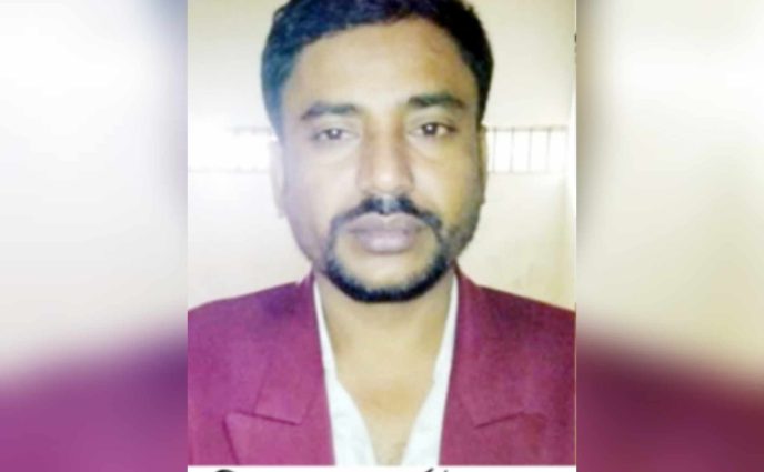 সিদ্ধিরগঞ্জ থানা পুলিশের সঙ্গে সখ্যতার সুযোগে ডিবি পরিচয়ে সোর্স ইকবালের ডাকাতি