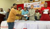 শারদীয় দুর্গাপূজা উপলক্ষে মতবিনিময় সভা ও নগদ অর্থ বিতরণ
