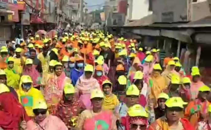 খিলক্ষেতে মহিলা আওয়ামী লীগ নেত্রী শশী আক্তার শাহীনাকে নিয়ে ষড়যন্ত্র।