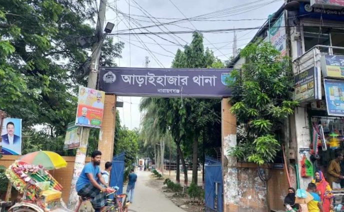 পরকীয়া সন্দেহে স্বামীর হাতে স্ত্রী খুন, স্বামী আটক