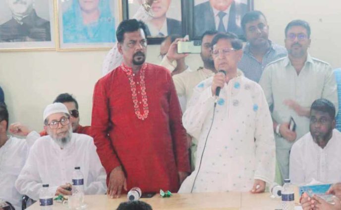 রূপগঞ্জে গোলাম দস্তগীর গাজীকে মাঠ গোছানোর নির্দেশ প্রধানমন্ত্রীর
