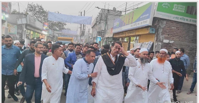 সিদ্ধিরগঞ্জে শামীম ওসমানের গণসংযোগ ও উঠান বৈঠক বিএনপি’র ডাকা অবরোধ কেউ মানছে না – শামীম ওসমান –