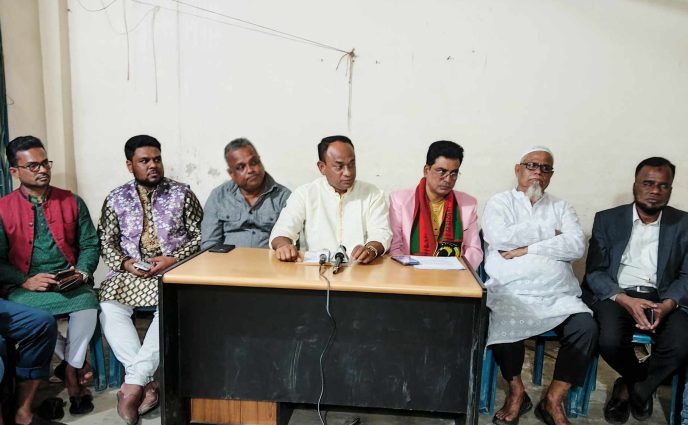 রূপগঞ্জে গাজীর বাসায় প্রিজাইডিং অফিসারদের বৈঠক হয়নি বলে দাবি শিক্ষক সমিতির