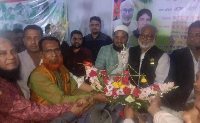 সোনারগাঁয়ে উপজেলা কৃষক লীগের  ৪১ সদস্য আহ্বায়ক কমিটি গঠন
