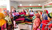 আড়াইহাজারে শীতার্তদের মাঝে কম্বল বিতরণ