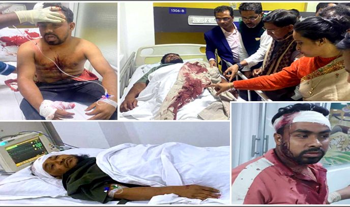 রূপগঞ্জে গ্রামবাসীর উপর সন্ত্রাসী হামলা, আহত ১০