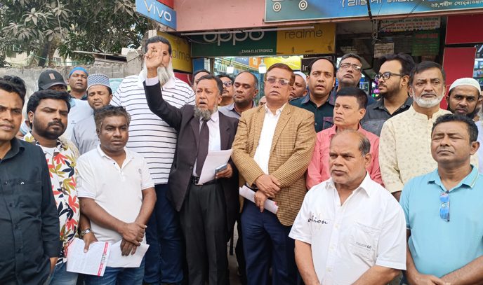 জোর জবরদস্তি ক্ষমতায় টিকে আছে এই অবৈধ সরকার : টিপু