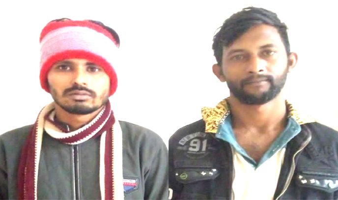 বন্দরে পৃথক অভিযানে ইয়াবাসহ গ্রেপ্তার ২