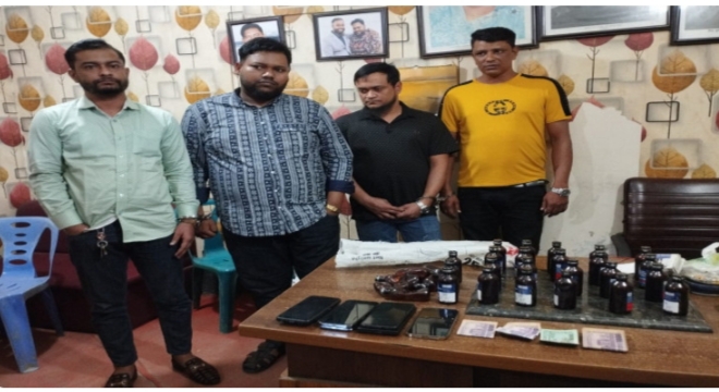 ডেমরা থানা সাবেক ছাত্রলীগ সাধারণ সম্পাদক আসিফ খান ফেন্সি‌ডিল সহ গ্রেপ্তার ৪।