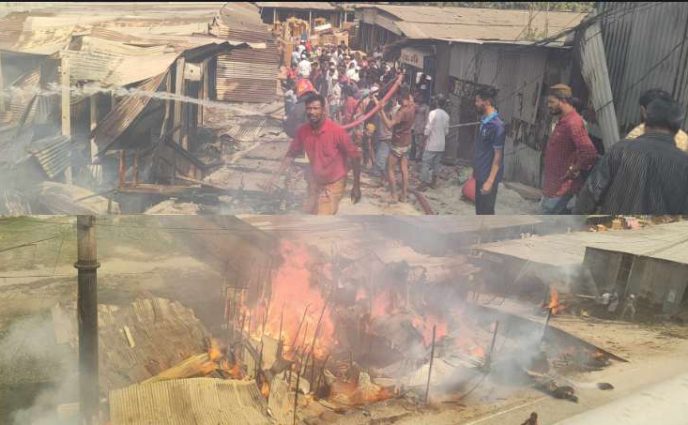 রূপগঞ্জে ফার্নিচার পট্রিতে ভয়াবহ অগ্নিকাণ্ড,ব্যাপক  ক্ষতির আশঙ্কা