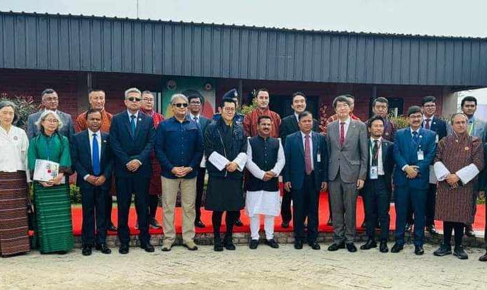 আড়াইহাজারে স্পেশাল ইকোনমিক জোন পরিদর্শনে ভুটানের রাজা