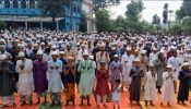 সোনারগাঁওয়ে বৃষ্টির জন্য ইসৃতিস্কার নামাজ ও দোয়া মাহফিল অনুষ্ঠিত ।