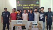 রাজধানী যাত্রাবাড়ী ও কোতয়ালী এলাকা চাঁদাবাজ চক্রের অন্যতম মূলহোতা শশি ও হানিফ সহ ১২ জনকে গ্রেফতার করেছে র‌্যাব-১০।