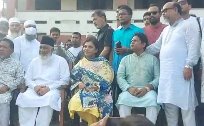 রূপগ‌ঞ্জে নির্বাচনী প্রচারণা‌য় প্রকা‌শ্যে অপরাধীরা