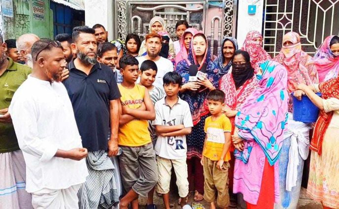 বন্দরে বিশুদ্ধ পানির জন্য হাহাকার