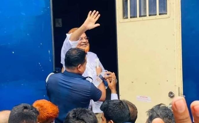 নারায়ণগঞ্জ আদালতে ৬ মামলায় গিয়াসউদ্দিনের হাজিরা