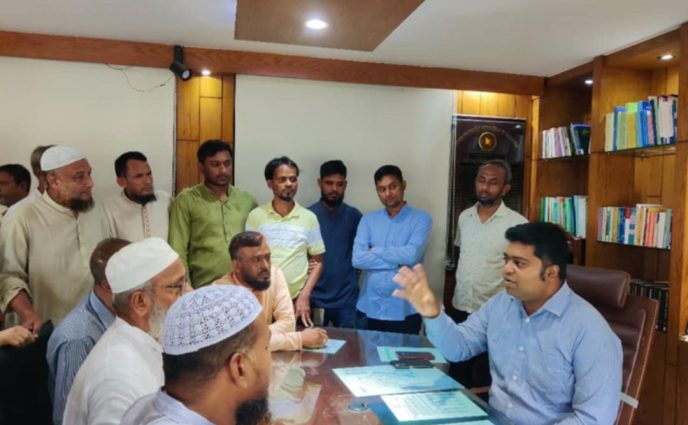 আড়াইহাজারে ইউএনও’র সাথে জামায়াতে ইসলামের নেতৃবৃন্দের সৌজন্য সাক্ষাত