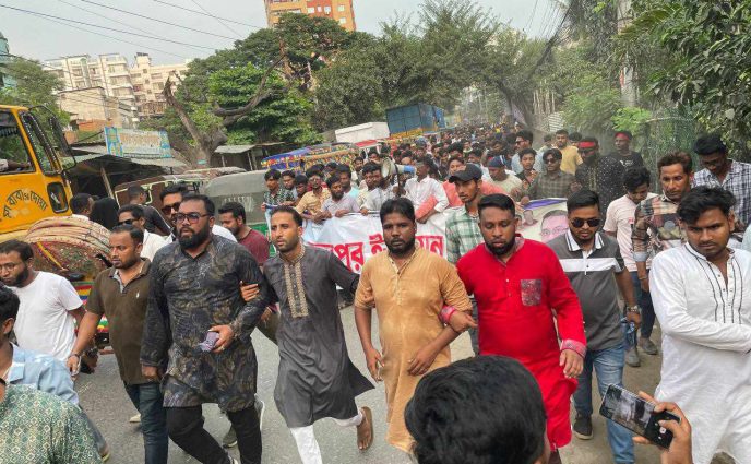 কুতুবপুর ইউনিয়ন ছাত্রদল ও যুবদলের বিশাল মিছিল নিয়ে যোগদান