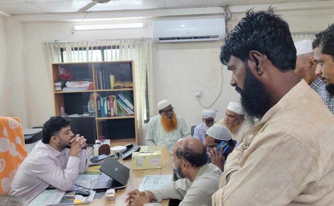 প্রি-পেইড মিটার বাতিল চেয়ে সাত দিনের আল্টিমেটাম সিদ্ধিরগঞ্জের বিক্ষুব্দ গ্রাহকদের