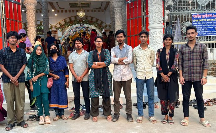 সোনারগাঁয়ে বিভিন্ন পূজামণ্ডপ পরিদর্শনে ছাত্র ফেডারেশন