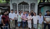রূপগঞ্জে দিপু ভূঁইয়ার পক্ষ থেকে পূজা মন্ডপে নগদ অর্থ অনুদান প্রদান