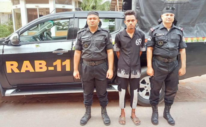 আড়াইহাজারে মাদ্রাসা ছাত্র হত্যা মামলার যাবজ্জীবন সাজাপ্রাপ্ত আসামী গ্রেফতার