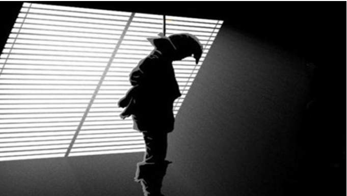 আড়াইহাজারে যুবকের ঝুলন্ত লাশ উদ্ধার