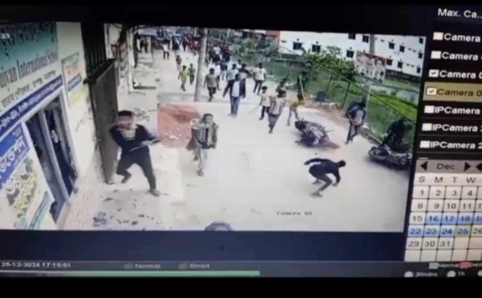 রূপগঞ্জে আরকে ভুঁইয়া ইন্টারন্যাশনাল স্কুলে হামলা ভাংচুর লুটপাট ॥ ২০লক্ষাধিক টাকার ক্ষতি