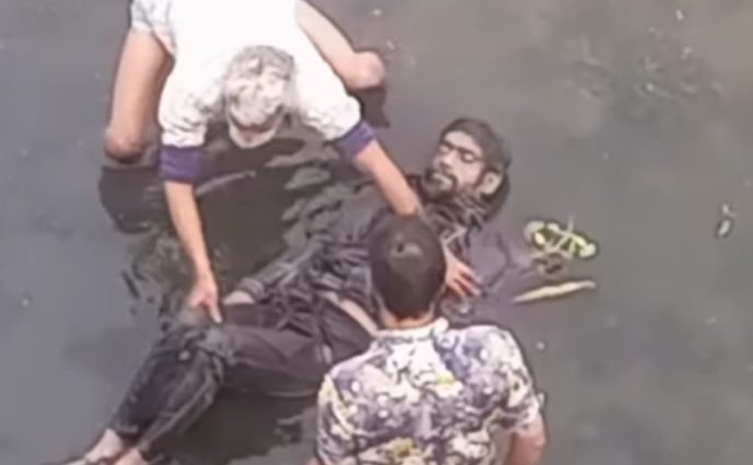 সোনারগাঁয়ে নদী থেকে  হাত-পা বাঁধা যুবকের লাশ উদ্ধার