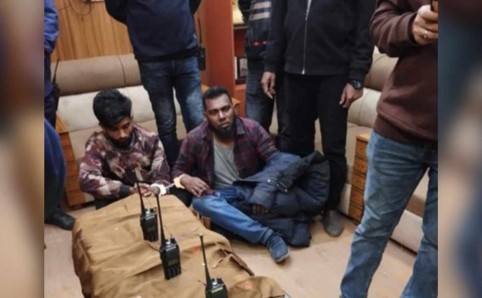 রূপগঞ্জে দুই ভুয়া ডিবি পুলিশ গ্রেফতার