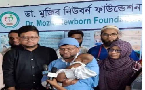 নারায়ণগঞ্জে ডাস্টবিন থেকে কুড়িয়ে পাওয়া শিশু পেল মায়ের কোল