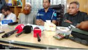 আড়াইহাজার থানার ওসি’র সংবাদ সম্মেলন নিয়ে সমালোচনার ঝড়