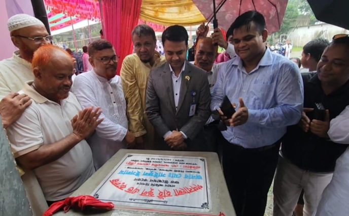 রূপগঞ্জে কৃতি শিক্ষার্থীদের সবংর্ধনা ও কলেজের উদ্বোধন