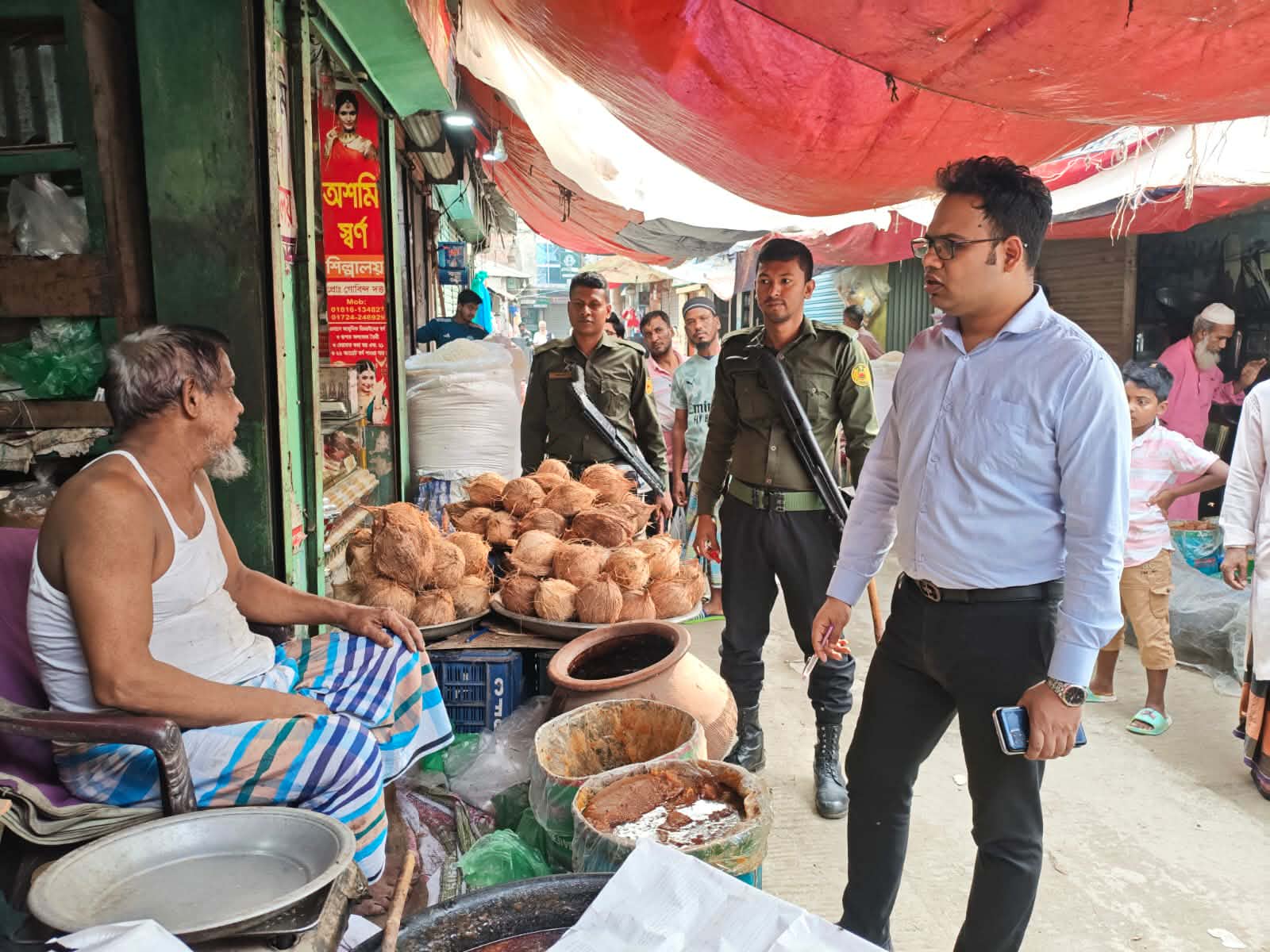 আড়াইহাজারে মোবাইল কোর্টের অভিযান, জরিমানা ১১ হাজার ৫০০ টাকা