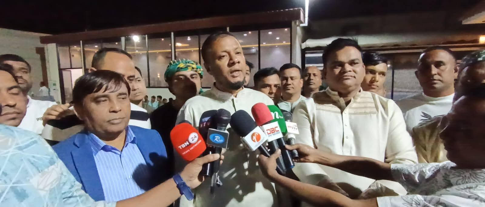 প্রবাসের মাটিতে রূপগঞ্জবাসীর মিলনমেলা: উপজেলা নির্বাচনে প্রার্থী হওয়ার ঘোষণা দিলেন মোফাজ্জল হোসেন স্বপন