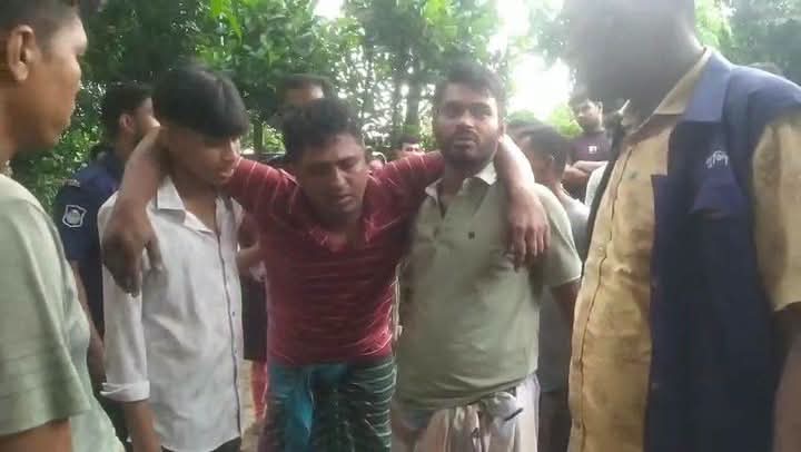 গণপিটুনির শিকার ৪ ডিবি পুলিশকে অপহরণের অভিযোগে গ্রেপ্তার করলো পুলিশ 