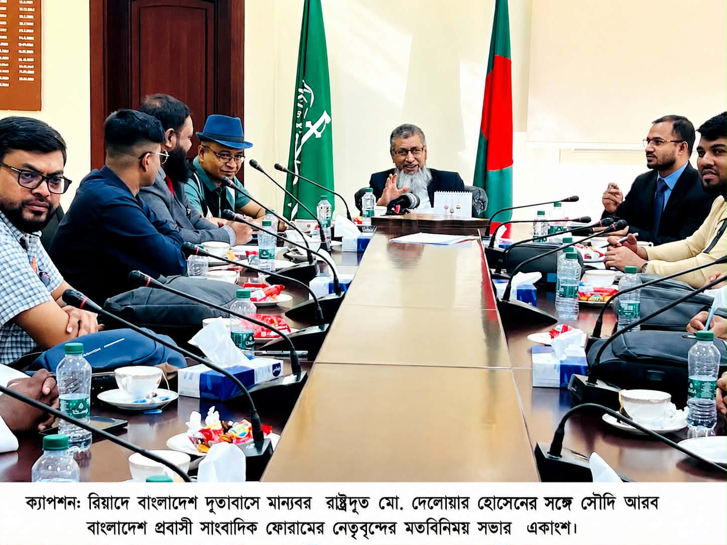 প্রবাসীদের নিরাপত্তা ও সেবা নিশ্চিতে আমরা প্রতিশ্রুতিবদ্ধ: রিয়াদে সাংবাদিকদের সঙ্গে মতবিনিময়ে রাষ্ট্রদূত