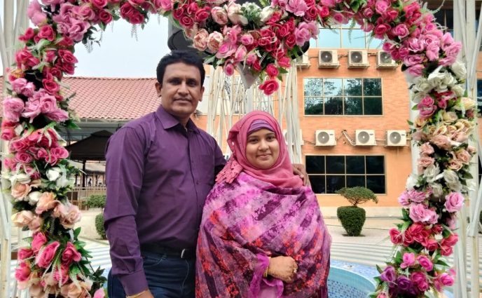 স্ত্রীর জন্মদিনে মসজিদ শীততাপ নিয়ন্ত্রিত করলেন সাংবাদিক ইউসুফ আলী