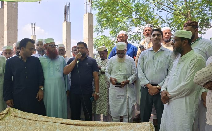সাংবাদিক মাসুম বিল্লাহর মায়ের মৃত্যুতে এমপি নজরুল ইসলাম আজাদের শোক প্রকাশ