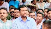 শিক্ষার্থীদের মাঝে উপহার বিতরণ, মাদকের বিরুদ্ধে কঠোর হওয়ার আহ্বান এমপি আজাদের