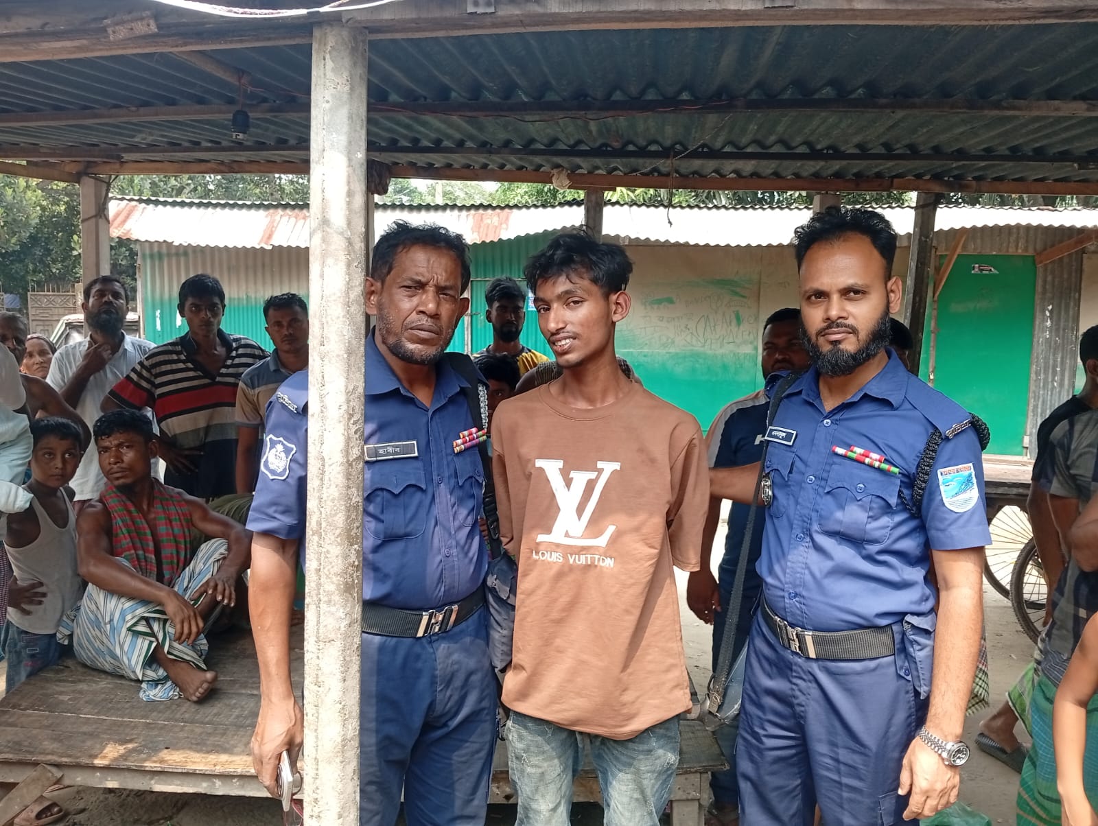 আড়াইহাজারে মাদক সেবনের দায়ে যুবকের এক বছরের কারাদণ্ড